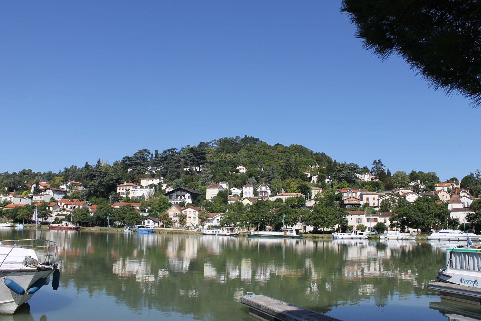 Le coteau de l’Ermitage et la Garonne à Agen